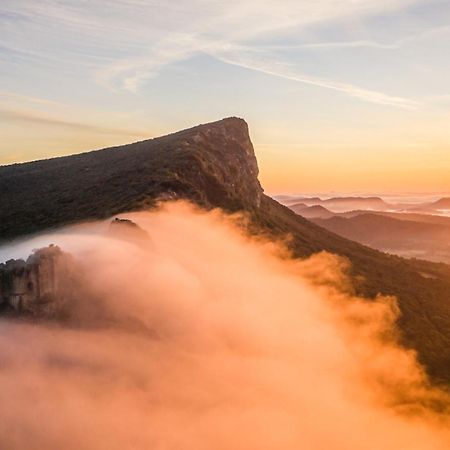 Bed and Breakfast Le Castellas Du Pic St Loup Saint-Mathieu-de-Treviers Екстер'єр фото